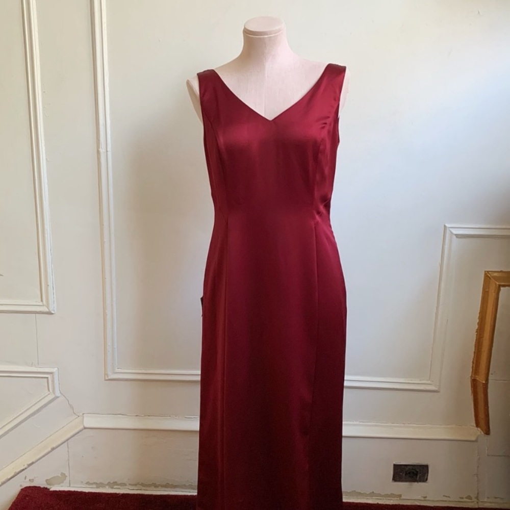 Ann Taylor Loft Red Sleeveless Formal Gown
